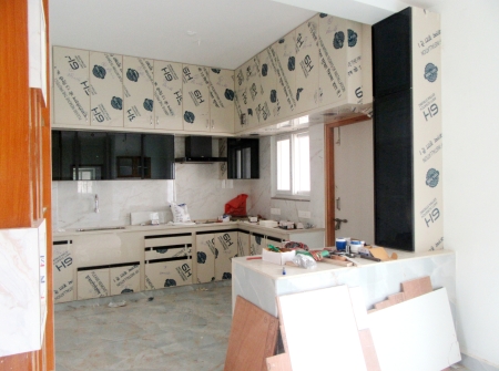 4) Li Id 403 - Kitchen.jpg